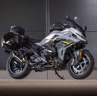 Bmw r1300rs🔥opět ověnčená doplňky od...